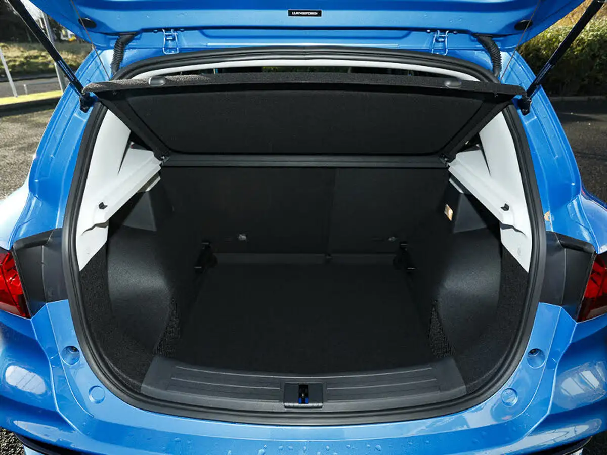 2025-mg-zs-suv-e-trophy-connect-ev-176ps-big-13