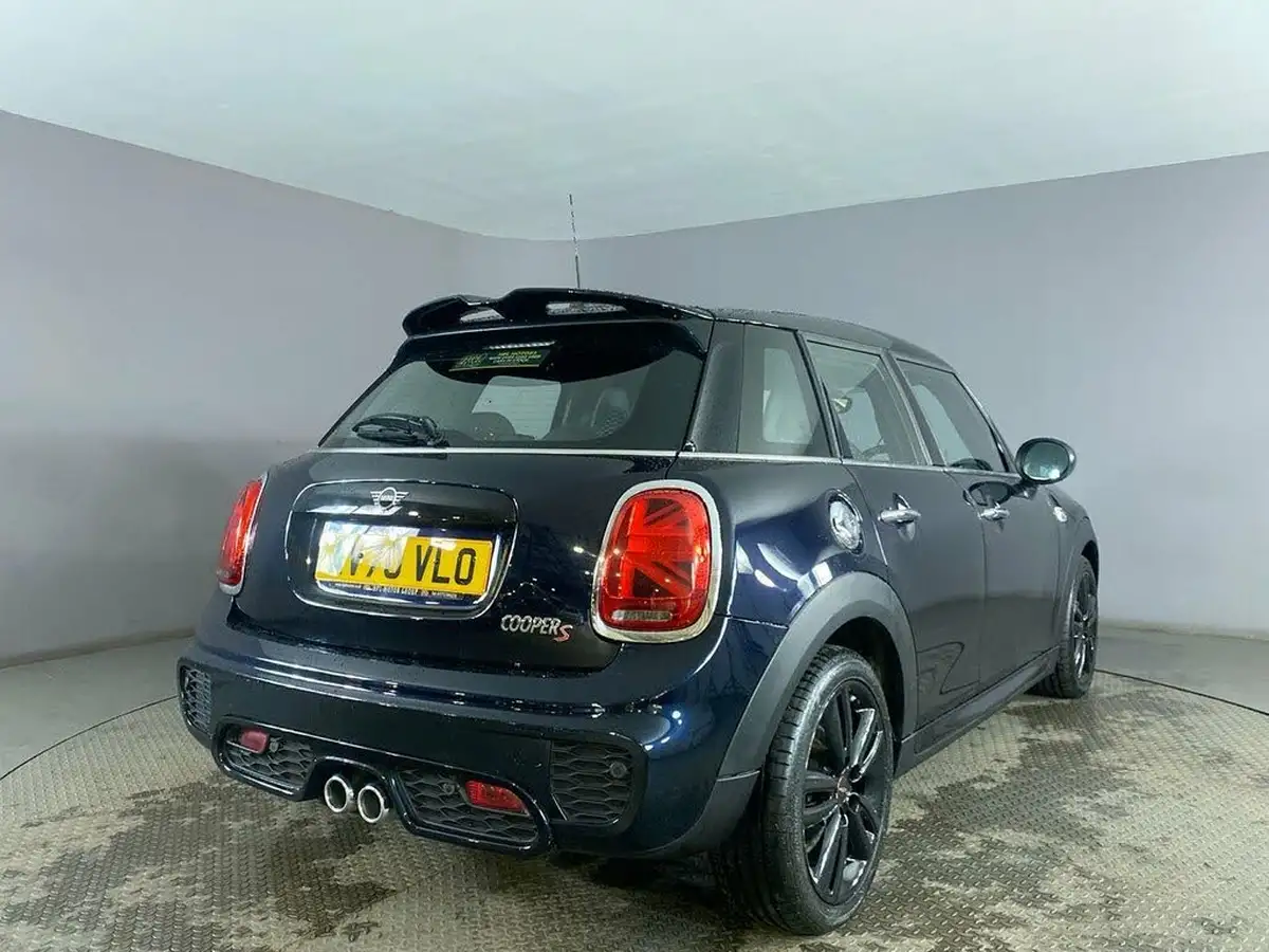 2020-mini-cooper-20-cooper-s-sport-189bhp-hatchback-5d-auto-big-7
