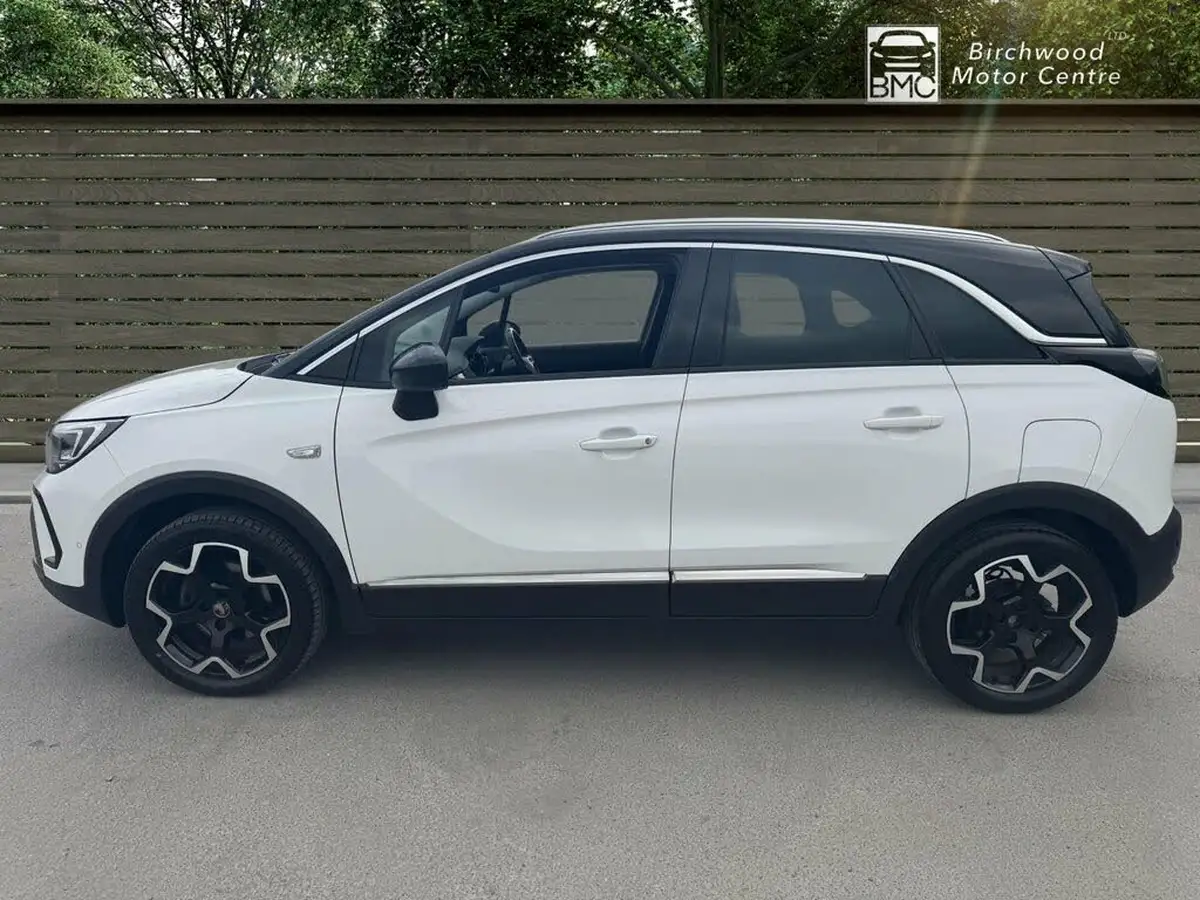 2022-vauxhall-crossland-12-ultimate-130ps-auto-big-3