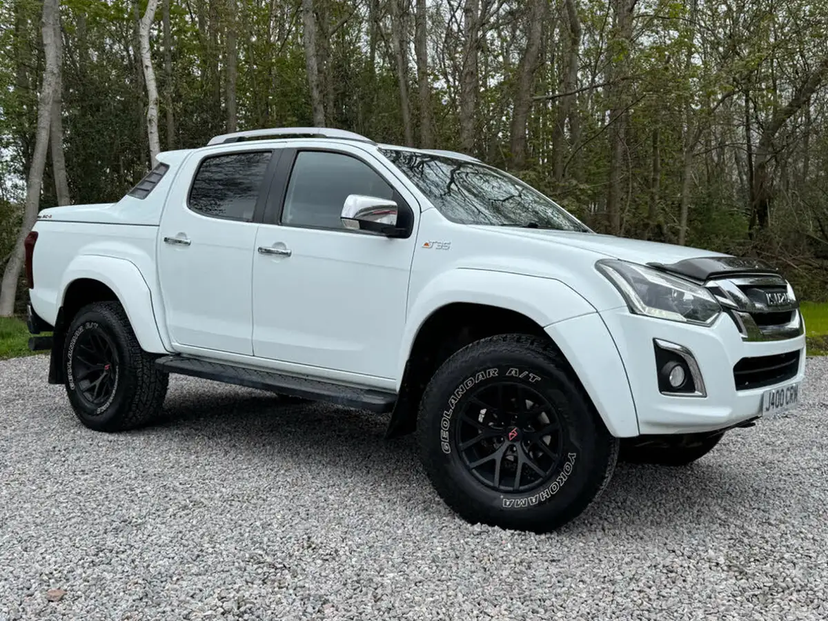 2020-isuzu-d-max-19td-arctic-trucks-at35-162bhpeu6-auto-big-0