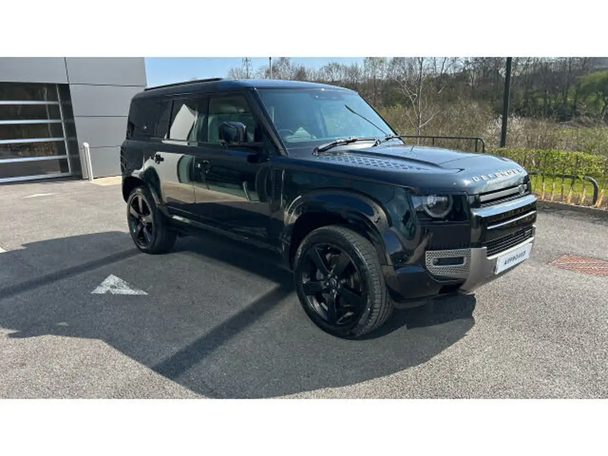 2023-land-rover-110-defender-30-d300-x-dynamic-hse-big-23