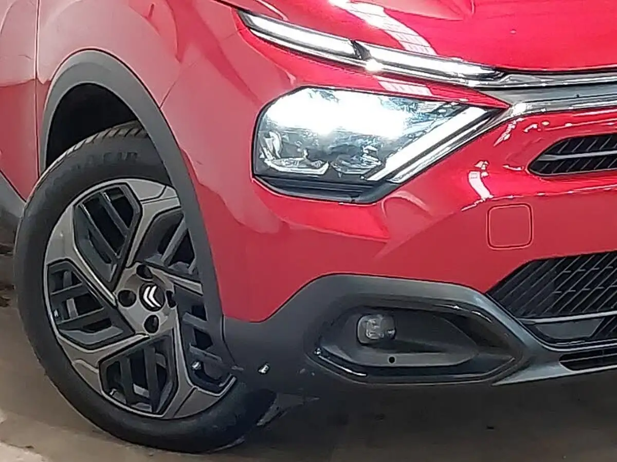 2023-citroen-c4-12-puretech-sense-big-8