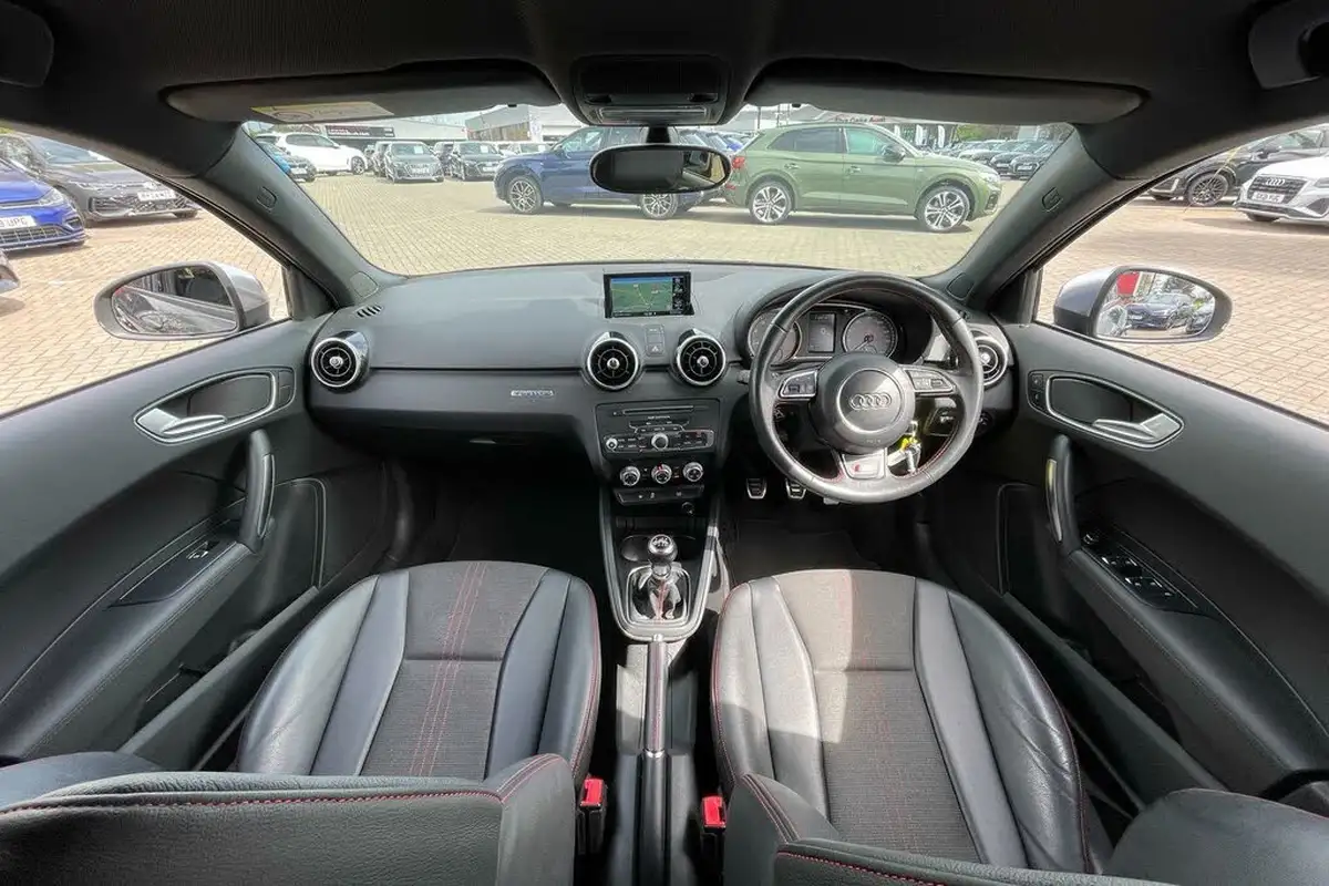 2017-audi-a1-20-tfsi-s1-competition-sportback-5d-big-2