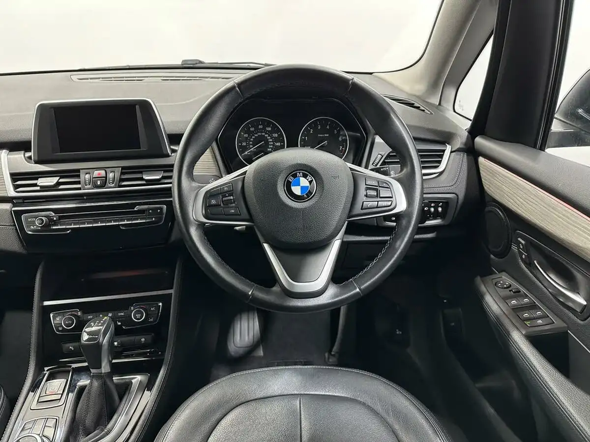 2016-bmw-2-series-15-225xe-phev-luxury-big-10