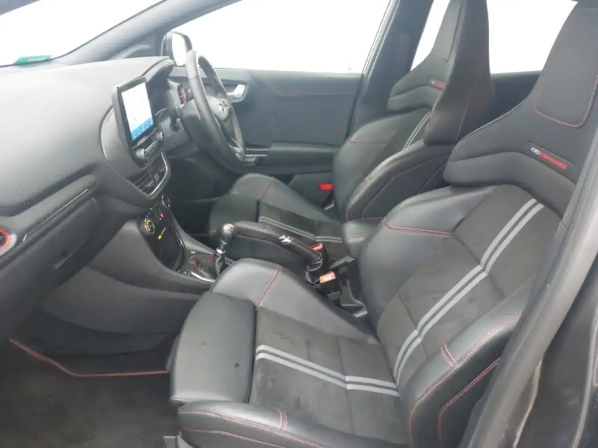 2023-ford-puma-suv-15-st-big-4