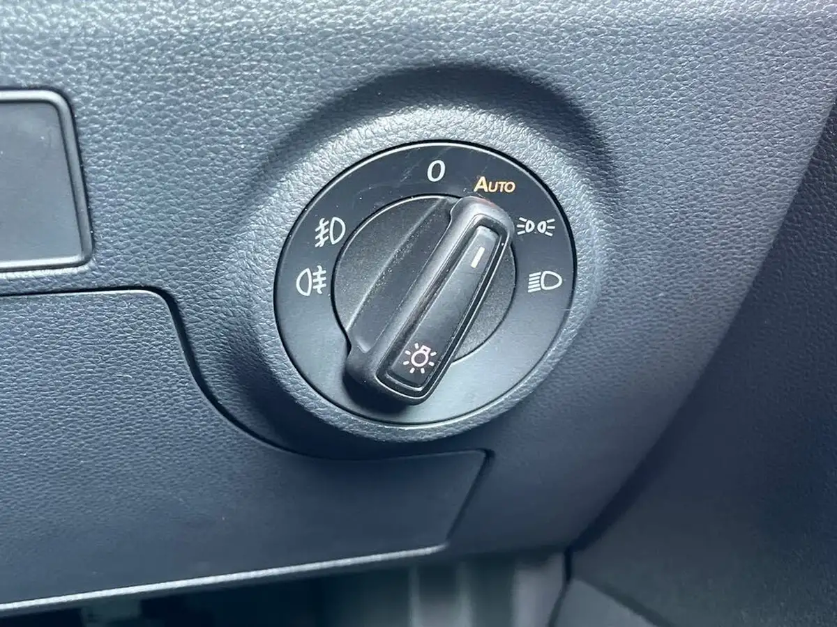 2022-seat-arona-10-tsi-fr-sport-big-30