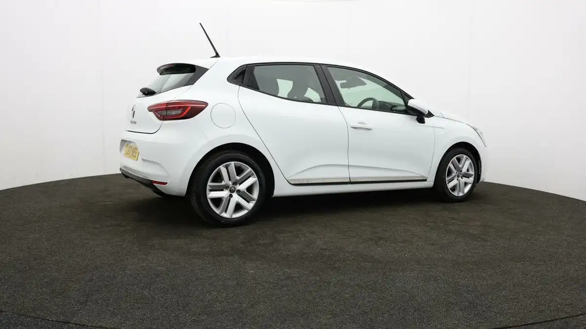 2021-renault-clio-10-sce-play-75bhp-big-27