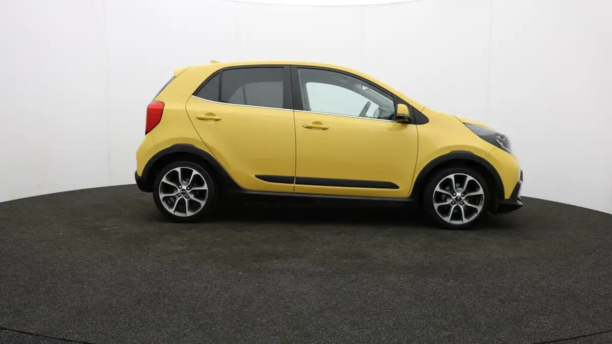 2021-kia-picanto-10-x-line-big-7