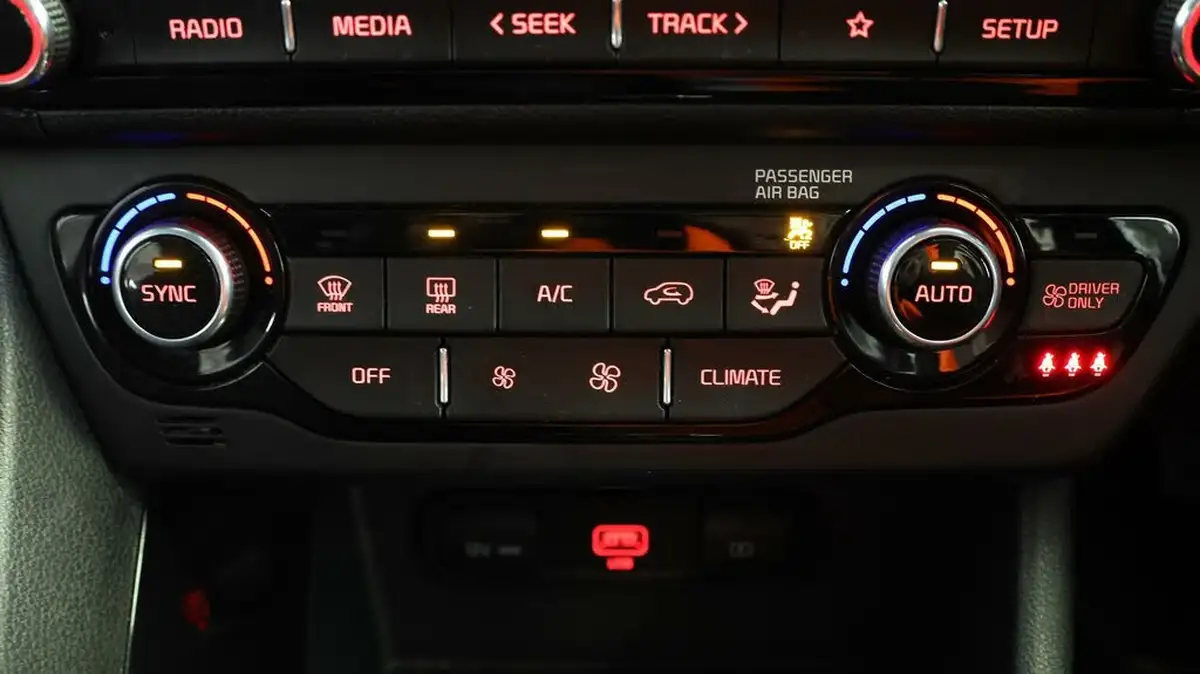 2021-kia-niro-16-gdi-2-big-11