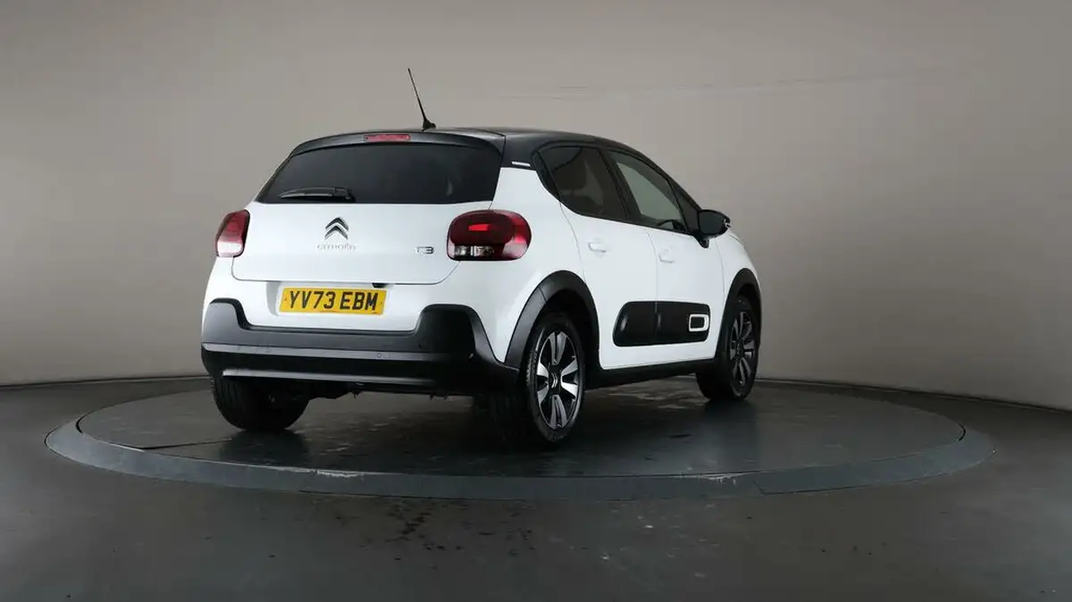 2024-citroen-c3-12-puretech-plus-83ps-big-59