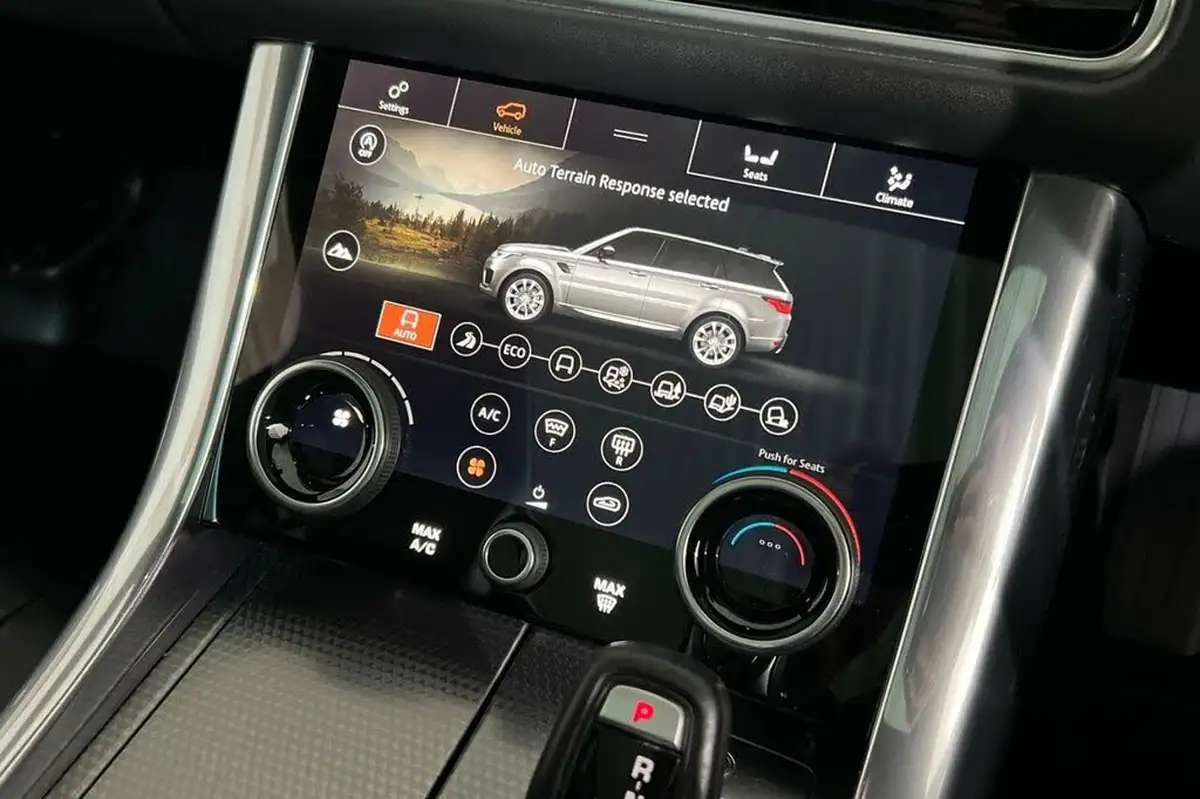 2020-land-rover-range-rover-sport-20-p400e-hse-dynamic-big-30