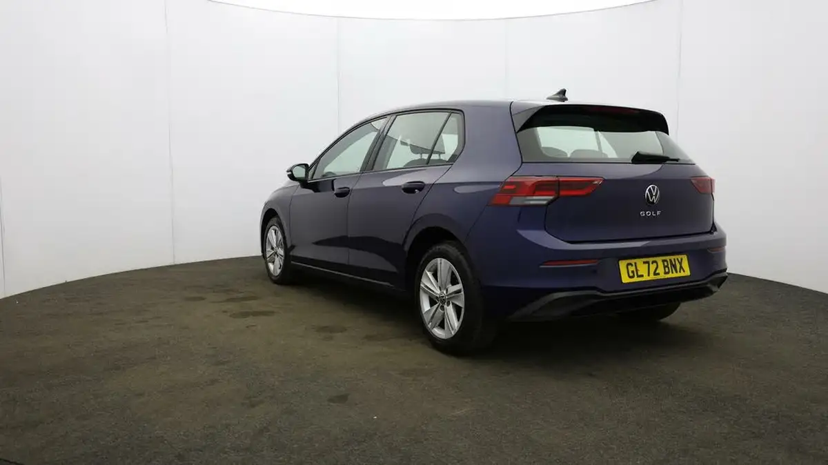2022-volkswagen-golf-15-tsi-life-130ps-hatchback-big-35
