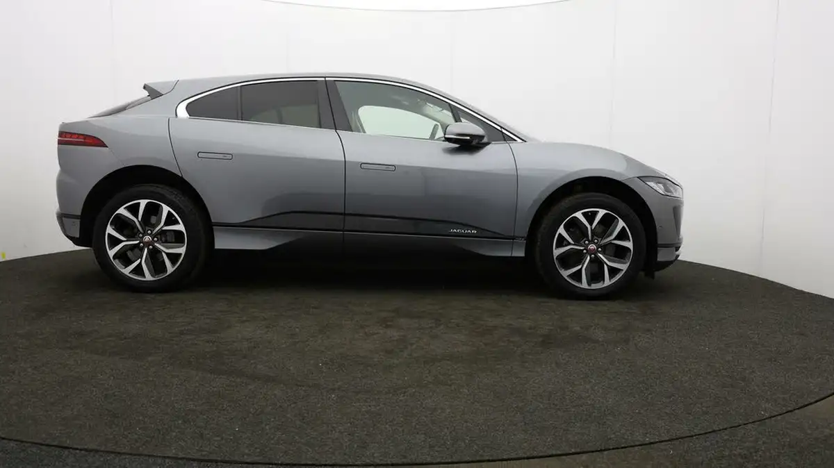 2021-jaguar-i-pace-ev400-hse-big-31