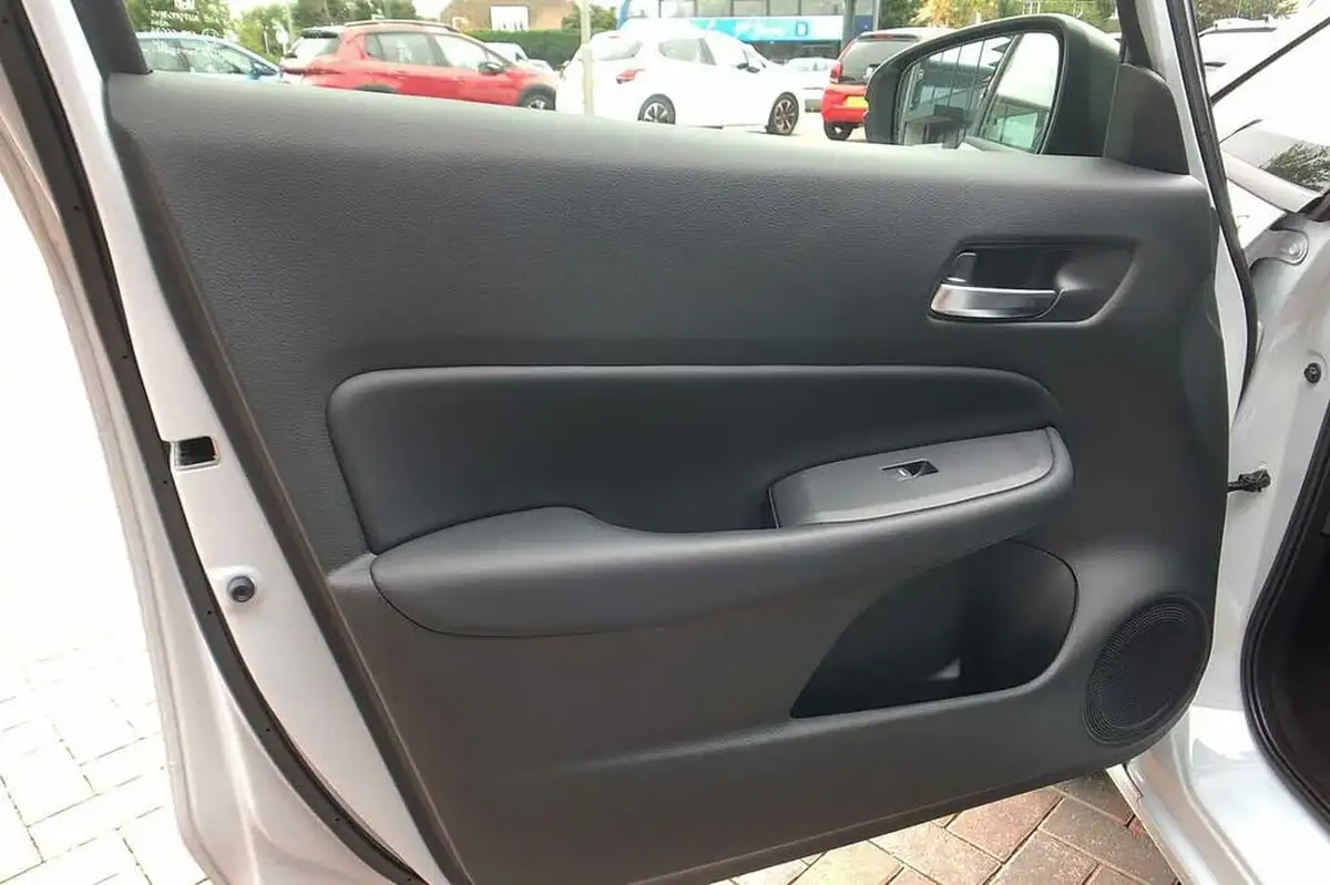 2022-honda-jazz-15-i-mmd-ex-107ps-big-33