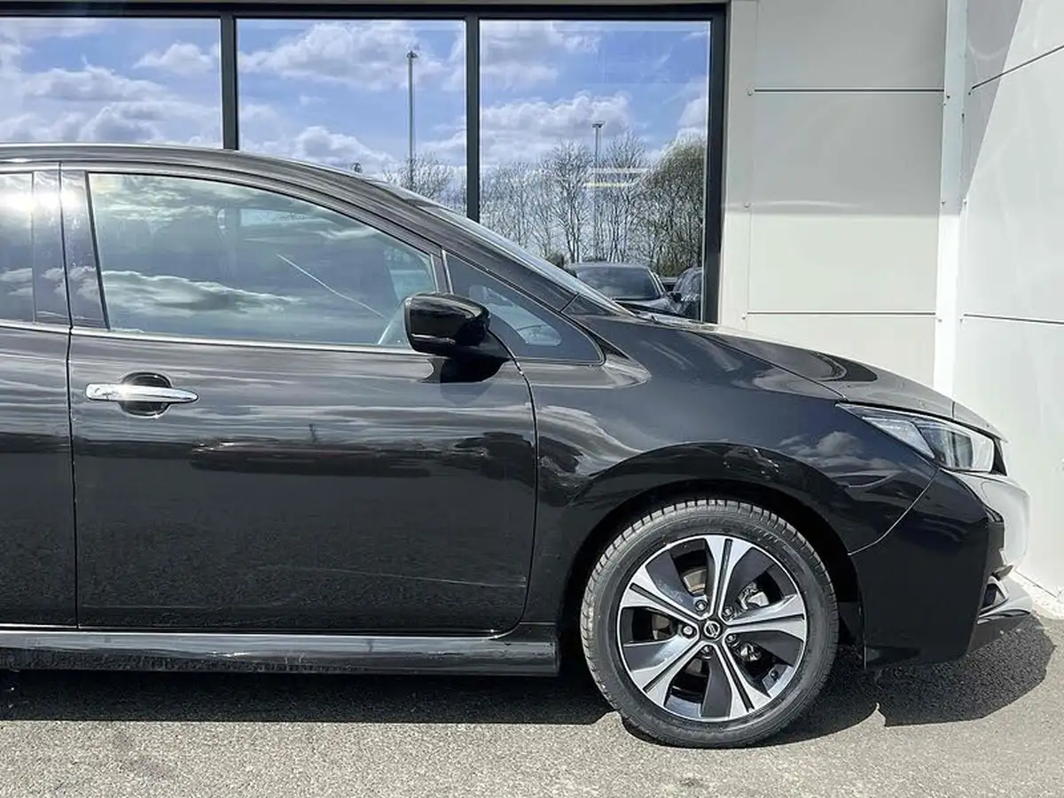 2022-nissan-leaf-e-n-connecta-big-6