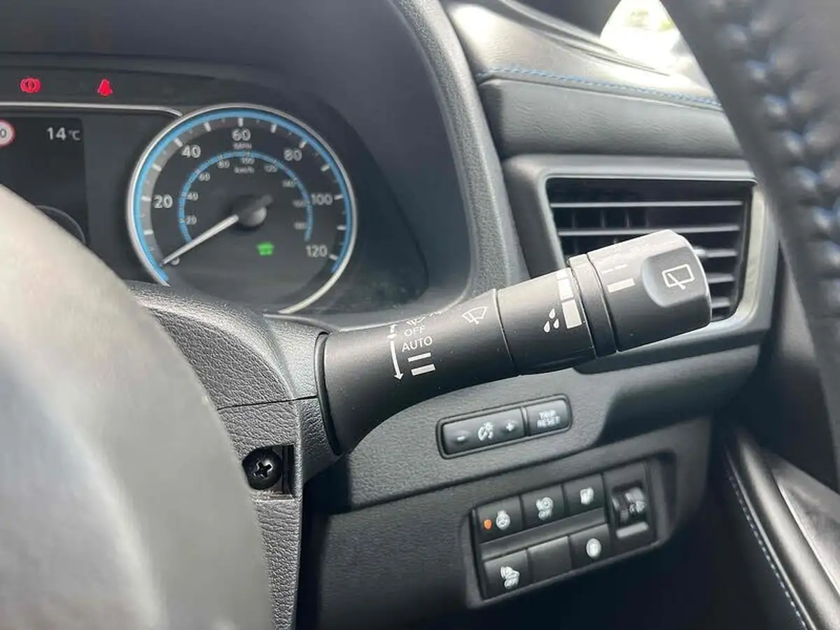 2022-nissan-leaf-e-n-connecta-big-28