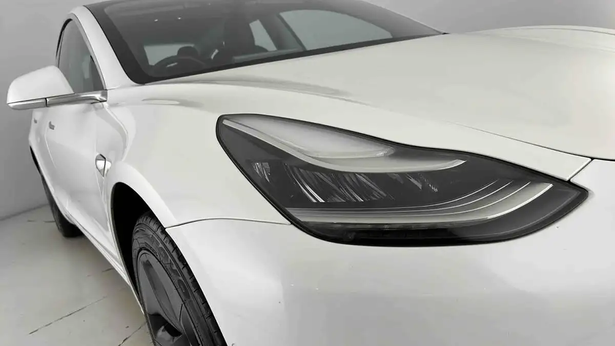 2020-tesla-model-3-e-standard-plus-big-23