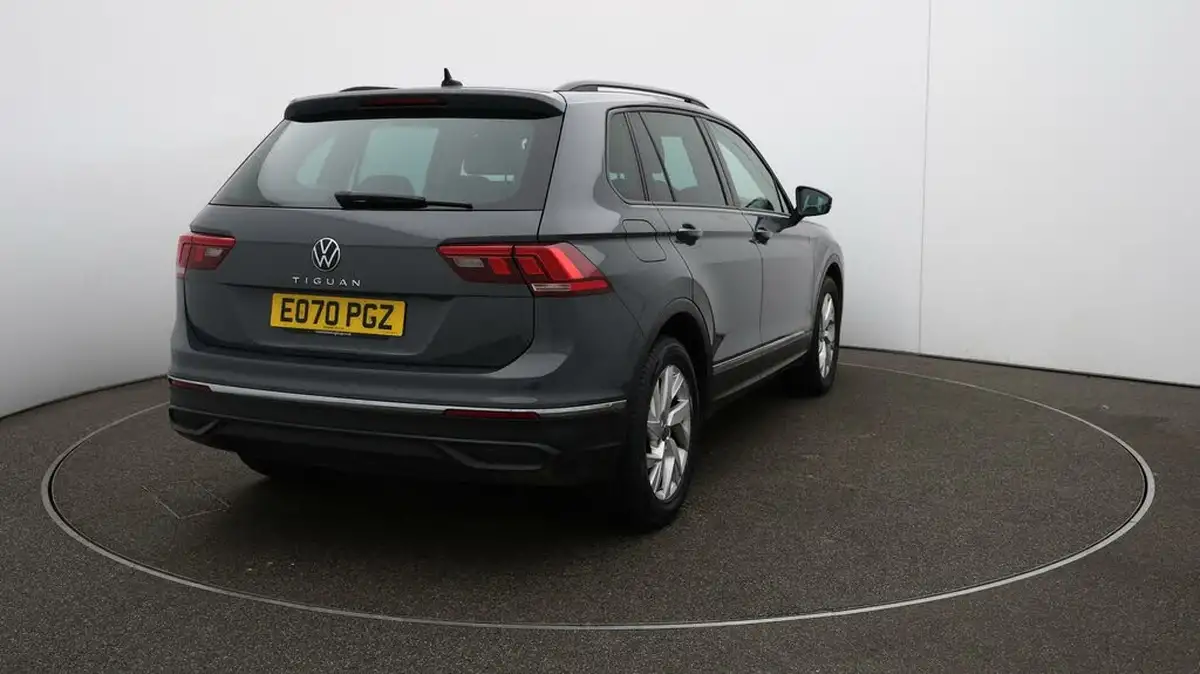 2020-volkswagen-tiguan-15-tsi-life-150ps-dsg-big-47