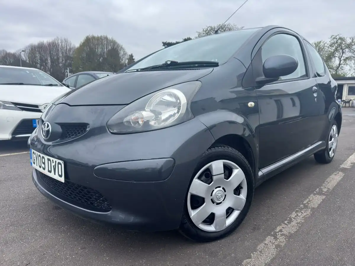 2009-toyota-aygo-10-aygo-3d-big-2