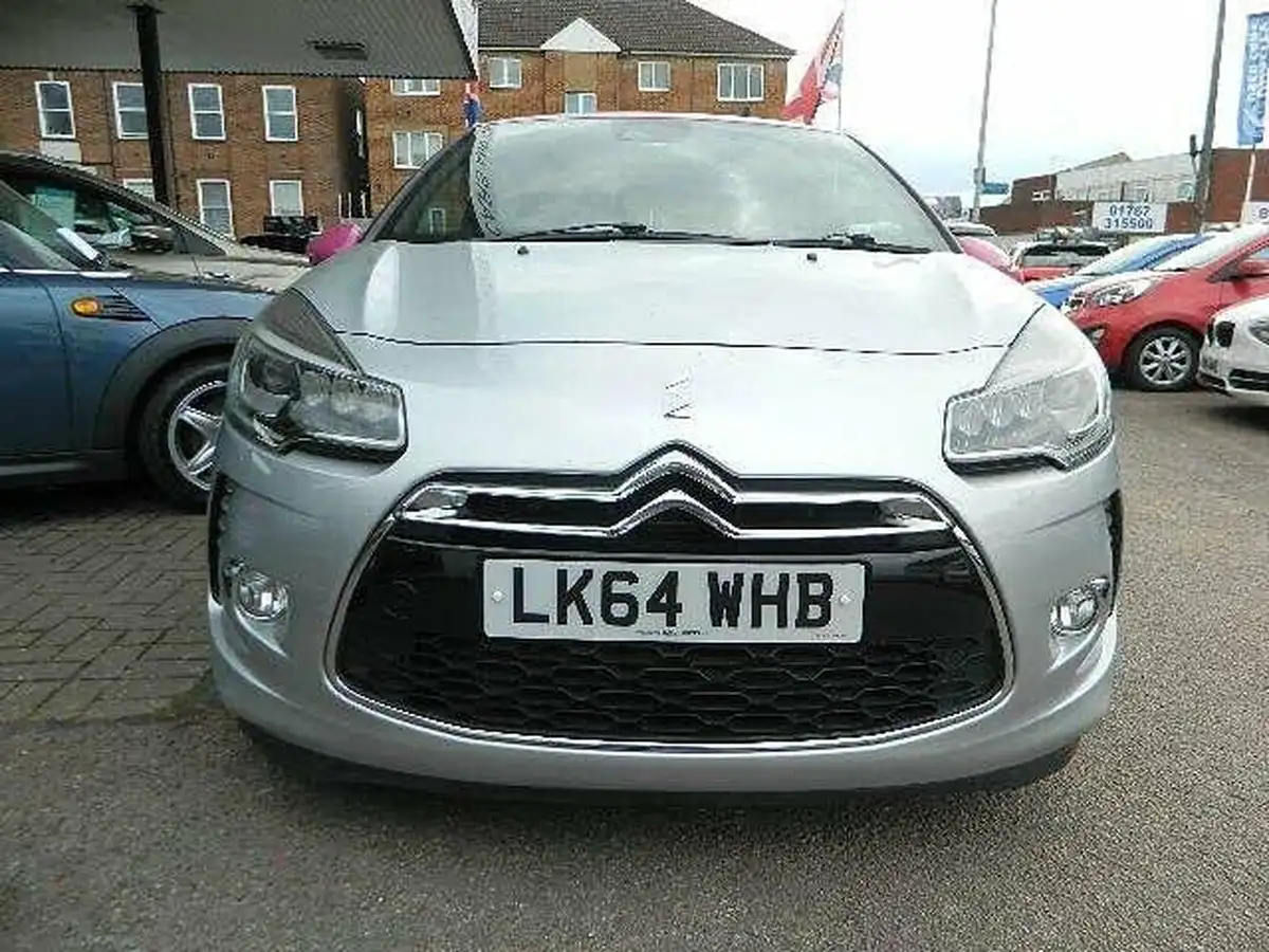 2014-citroen-ds3-16-dsire-plus-155ps-big-12