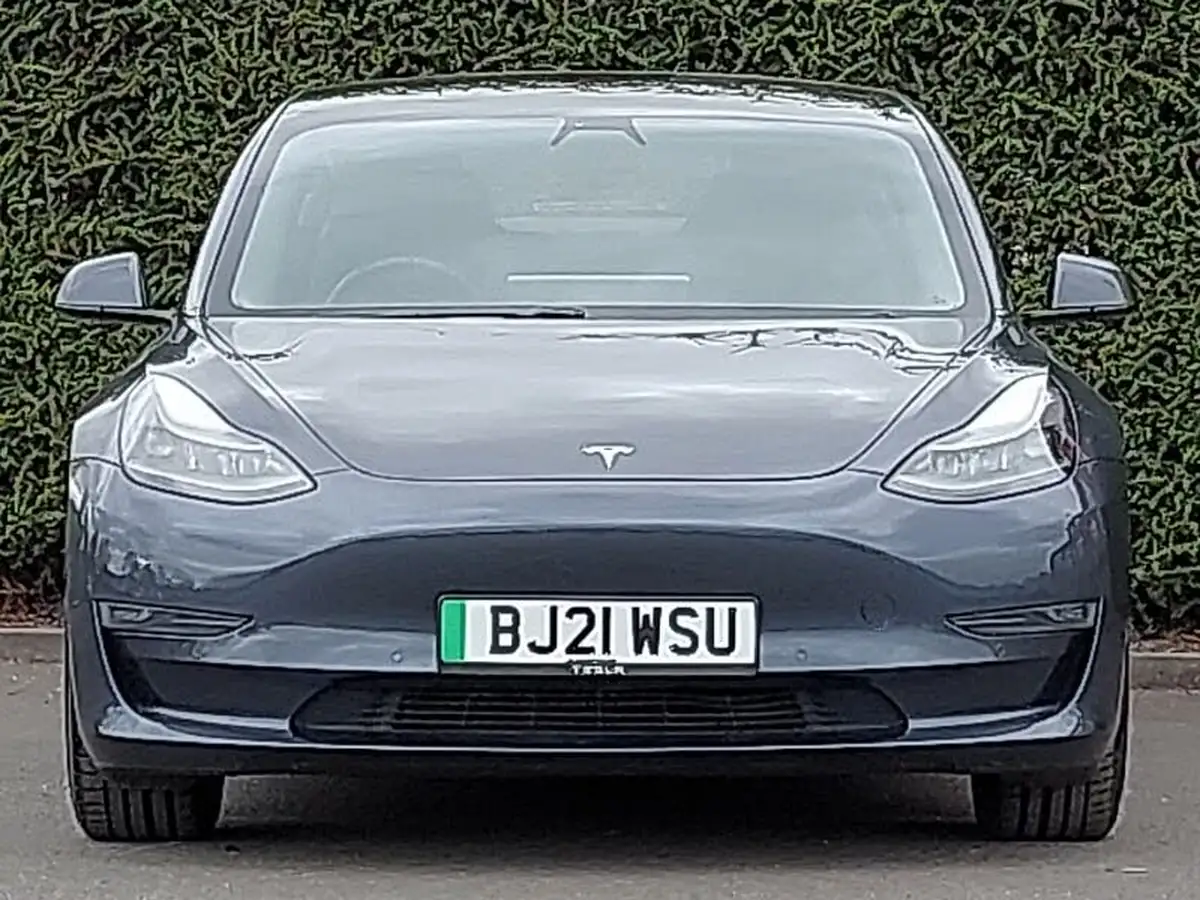 2021-tesla-model-3-e-long-range-4x4-big-18