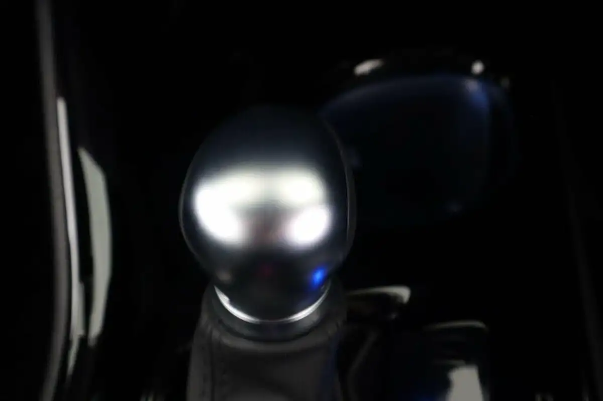 2022-toyota-c-hr-20-vvt-i-design-big-46