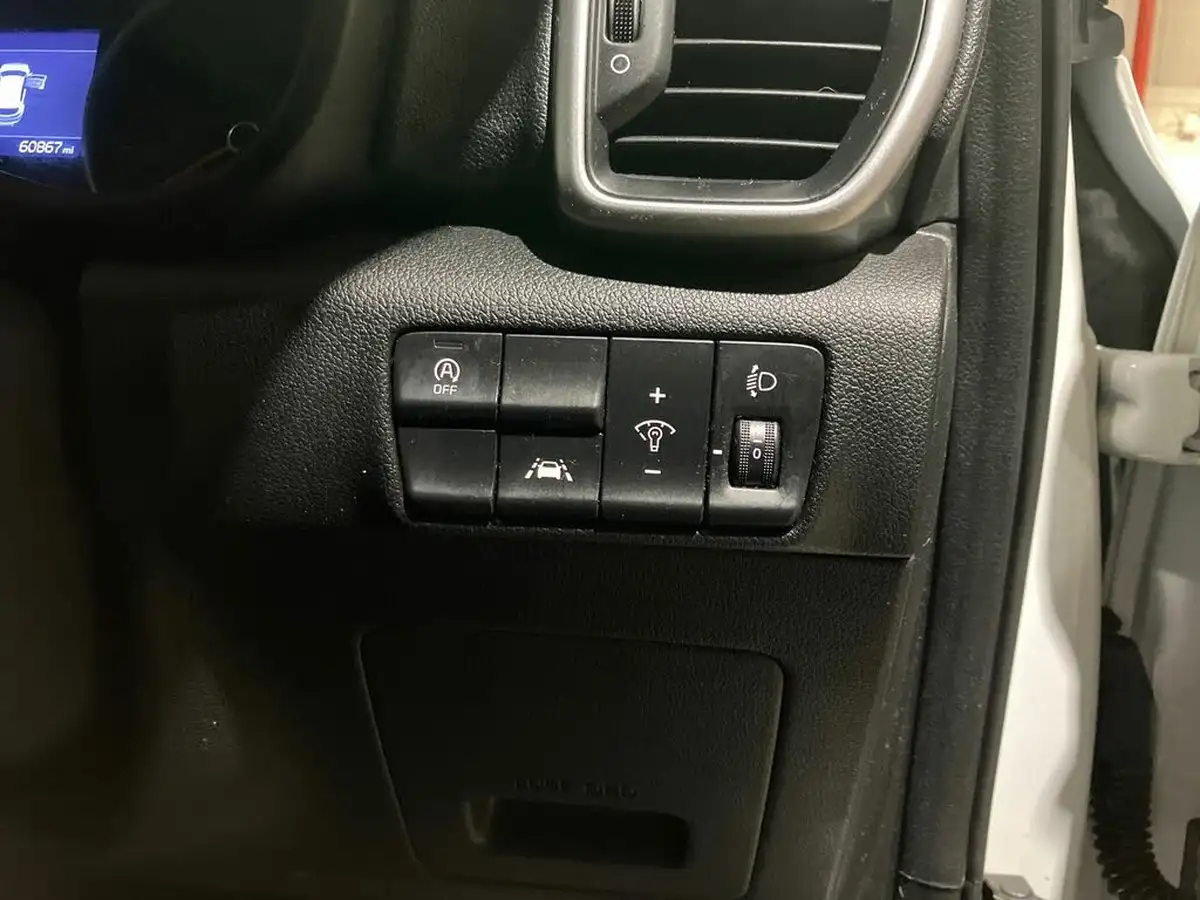 2020-kia-sportage-16-gdi-2-big-36