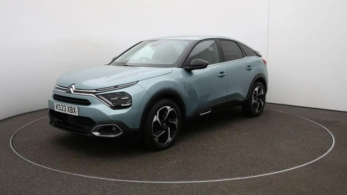2023-citroen-c4-15bluehdi-shine-plus-big-3