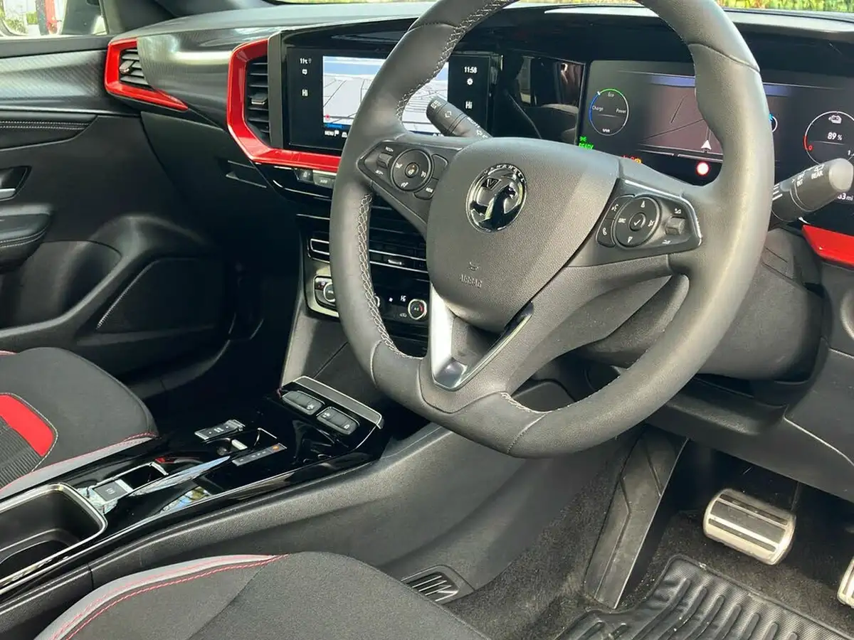 2024-vauxhall-mokka-e-gs-big-10