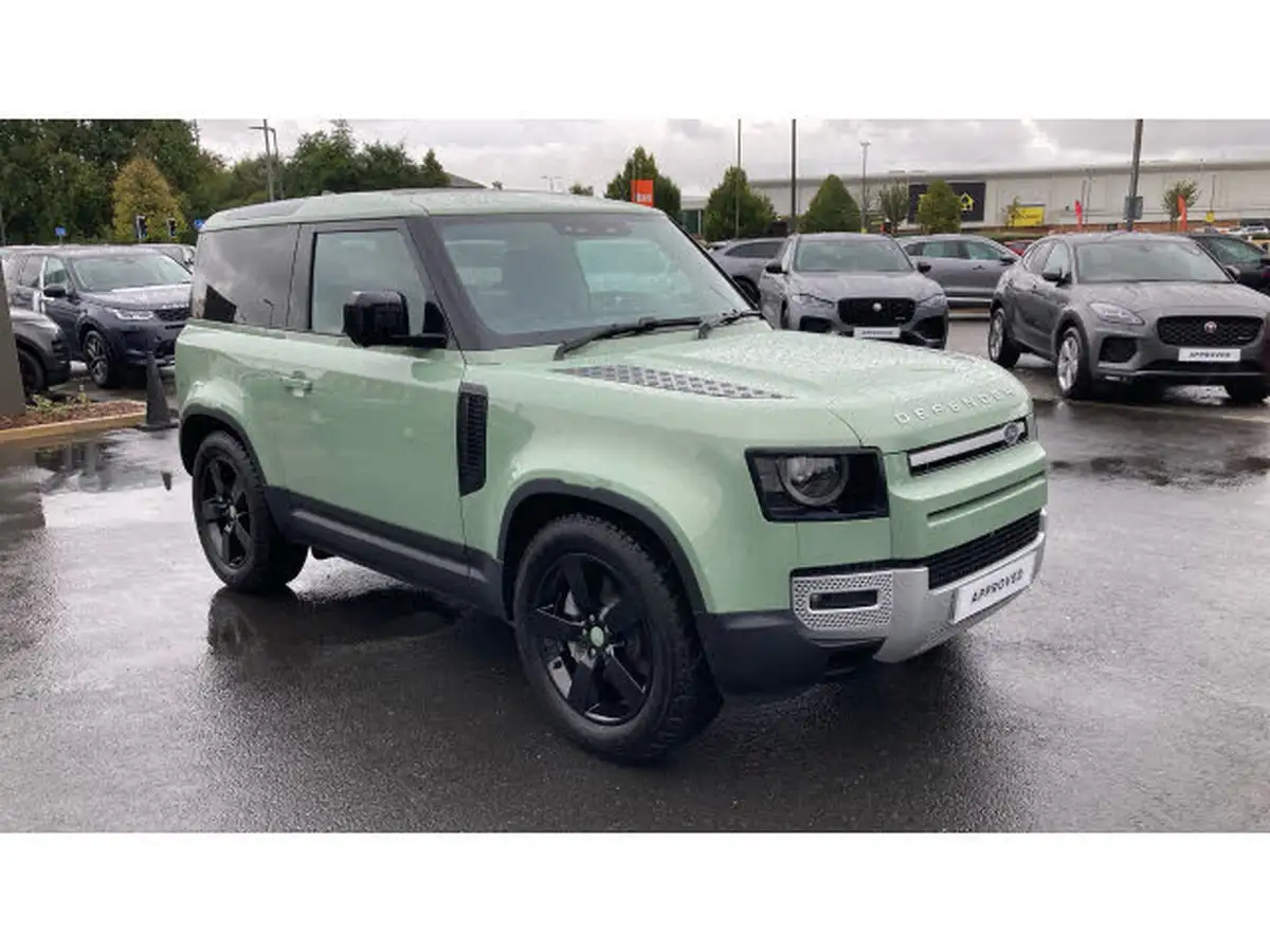 2024-land-rover-90-defender-30-d300-75th-edition-big-29