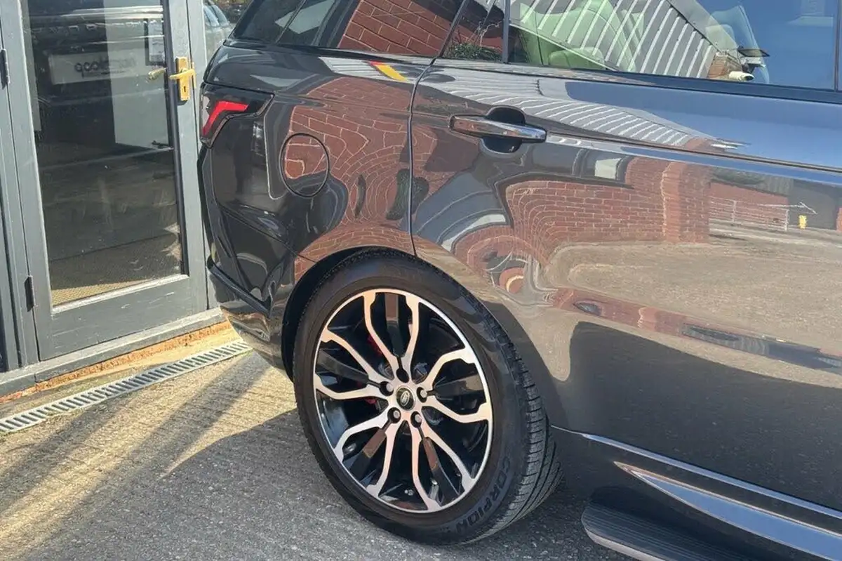 2020-land-rover-range-rover-sport-20-p400e-hse-dynamic-big-7