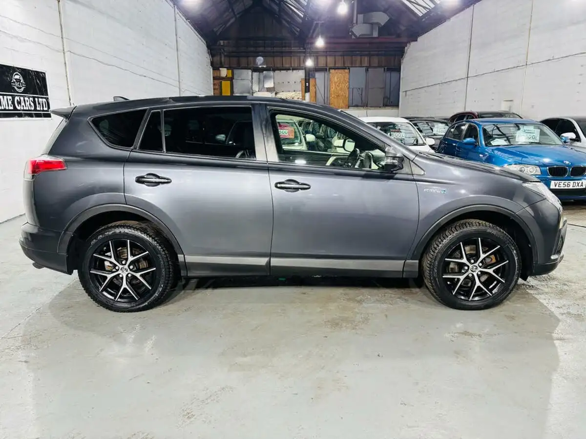 2016-toyota-rav4-25-vvt-i-icon-e-cvt-big-6