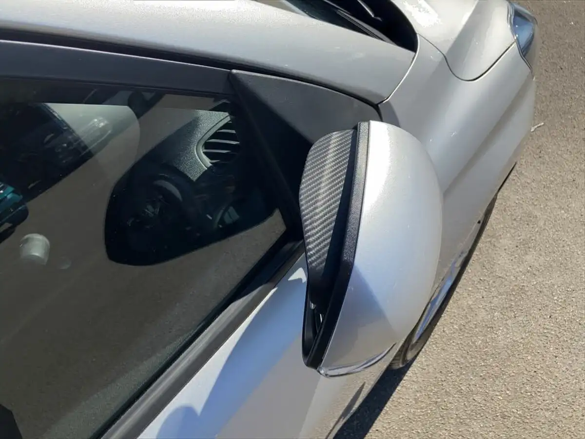 2023-hyundai-i10-10-se-connect-auto-big-36