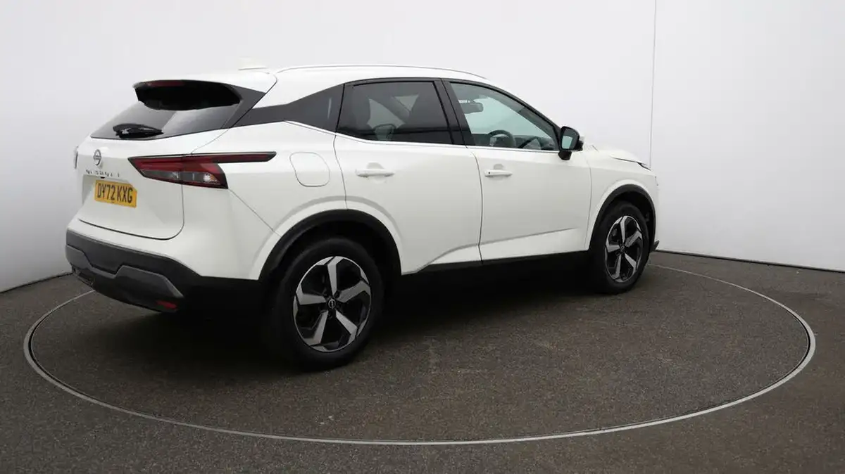 2022-nissan-qashqai-13-dig-t-n-connecta-140ps-big-45