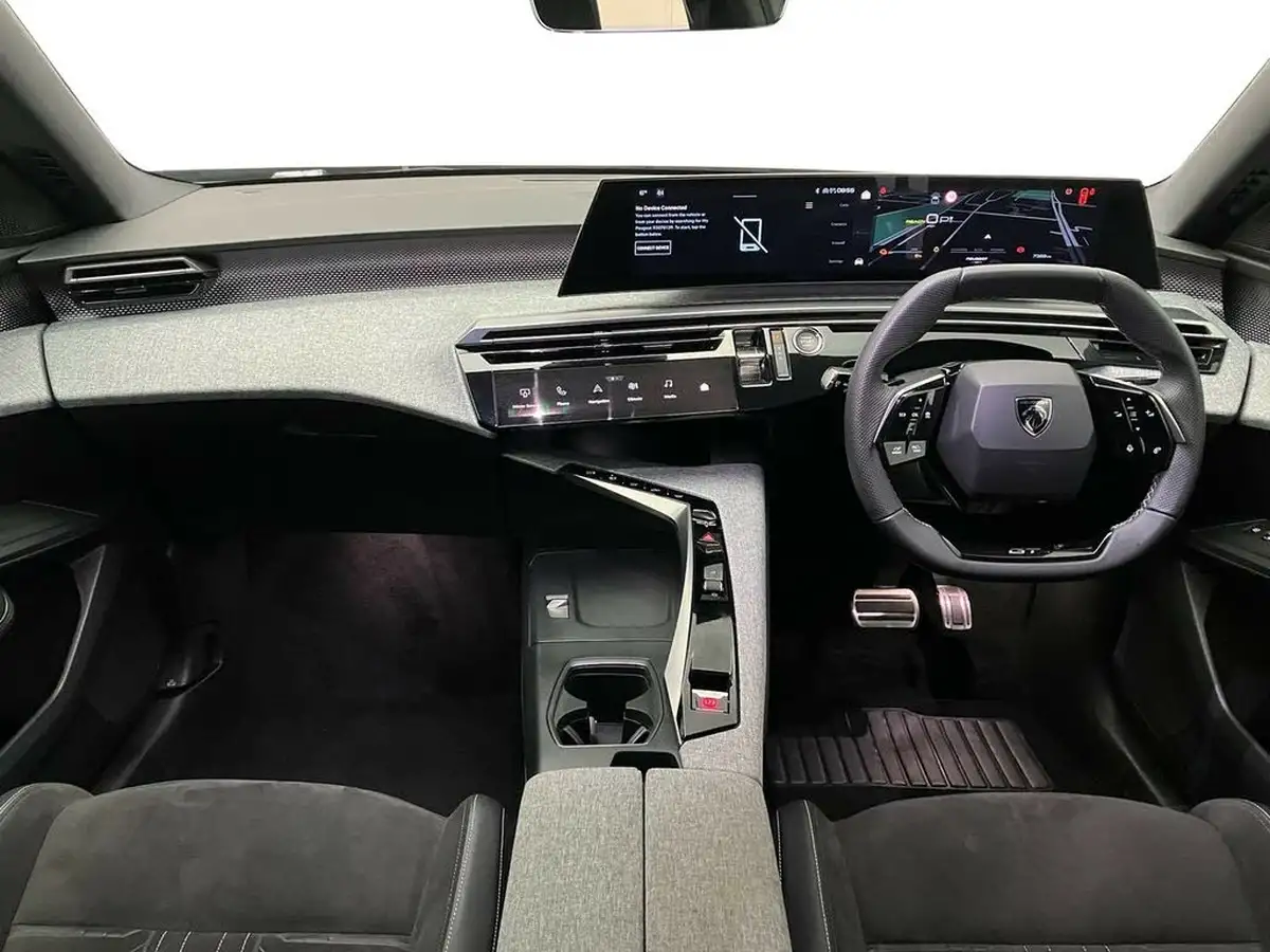 2024-peugeot-3008-suv-e-gt-big-8