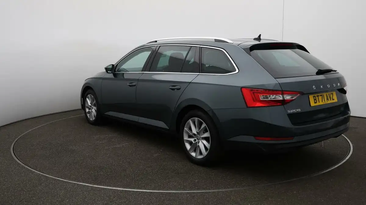 2021-skoda-superb-14-tsi-se-technology-156ps-estate-big-54