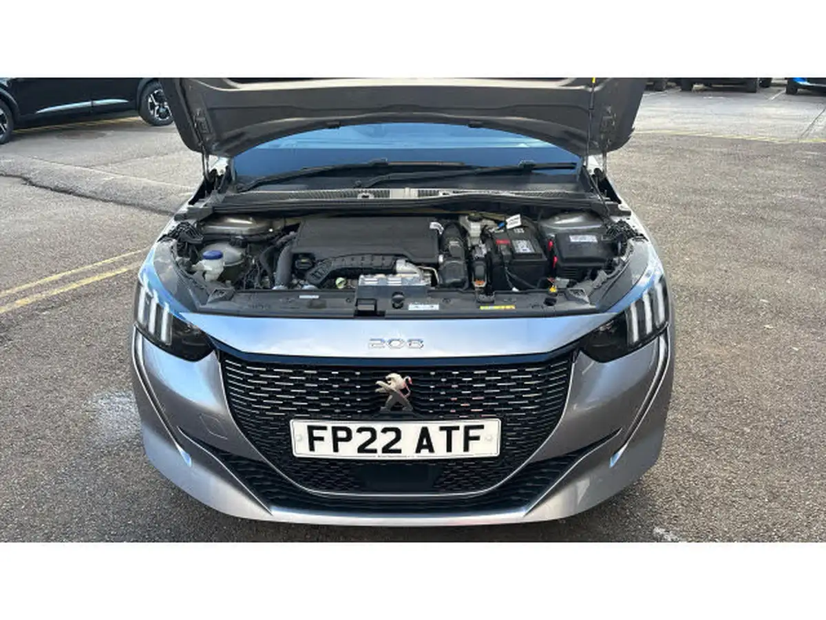 2022-peugeot-208-12-puretech-gt-premium-100bhp-big-7