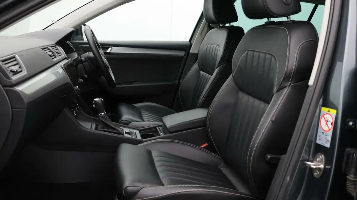 2021-skoda-superb-14-tsi-se-technology-156ps-estate-big-13
