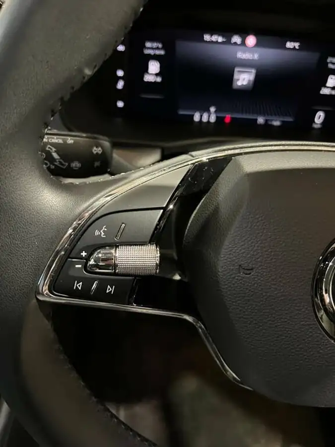 2023-skoda-kamiq-10-tsi-se-l-executive-110ps-big-16