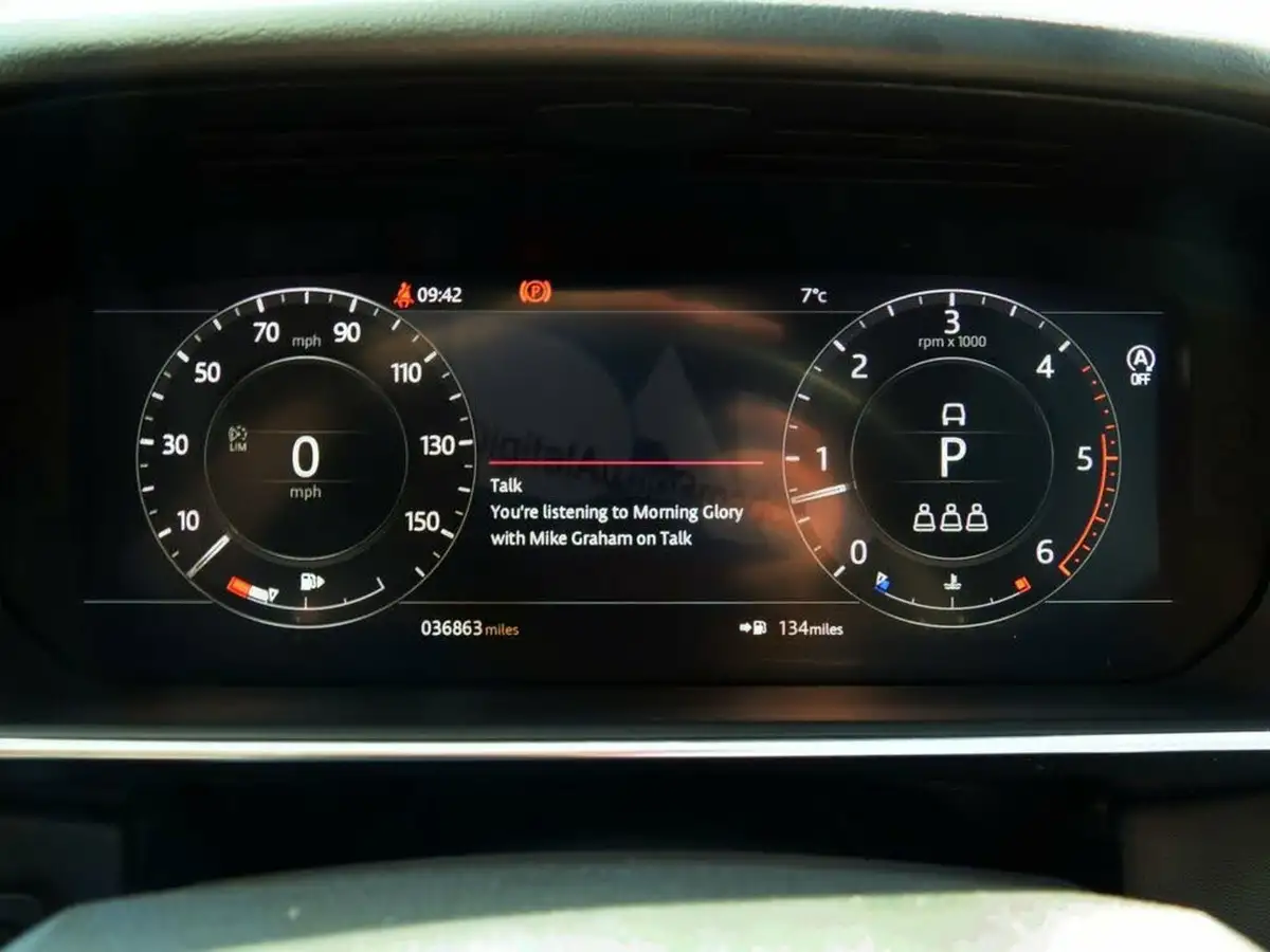 2020-land-rover-range-rover-sport-30-d300-hse-dynamic-big-37