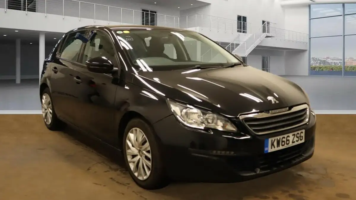 2017-peugeot-308-16-bluehdi-access-big-0