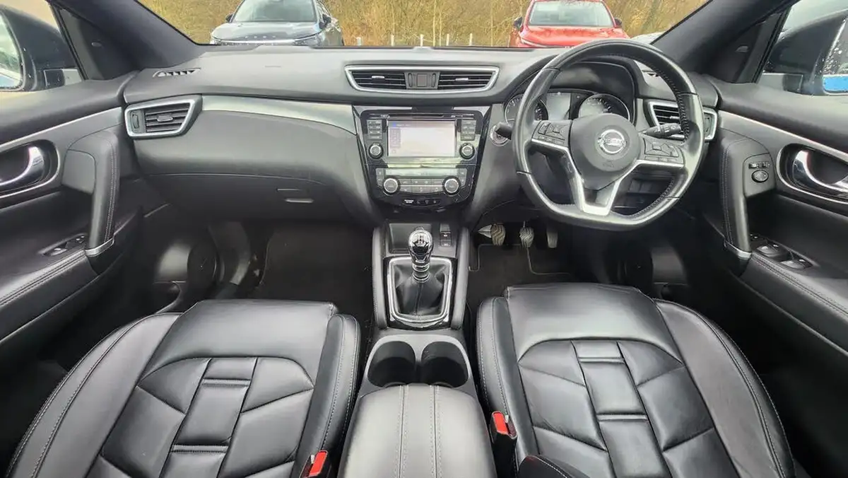 2019-nissan-qashqai-13-dig-t-tekna-160ps-big-18