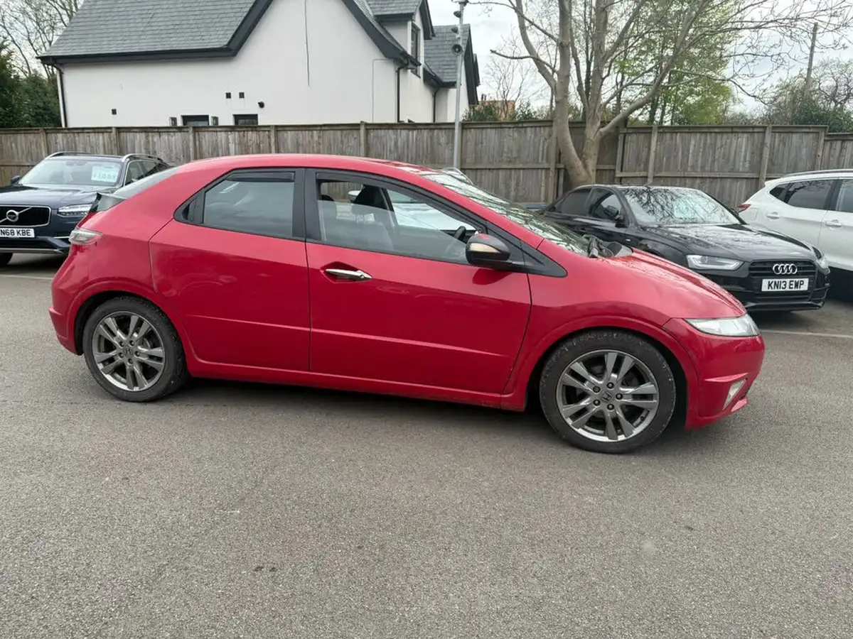 2010-honda-civic-18-si-i-vtec-big-9