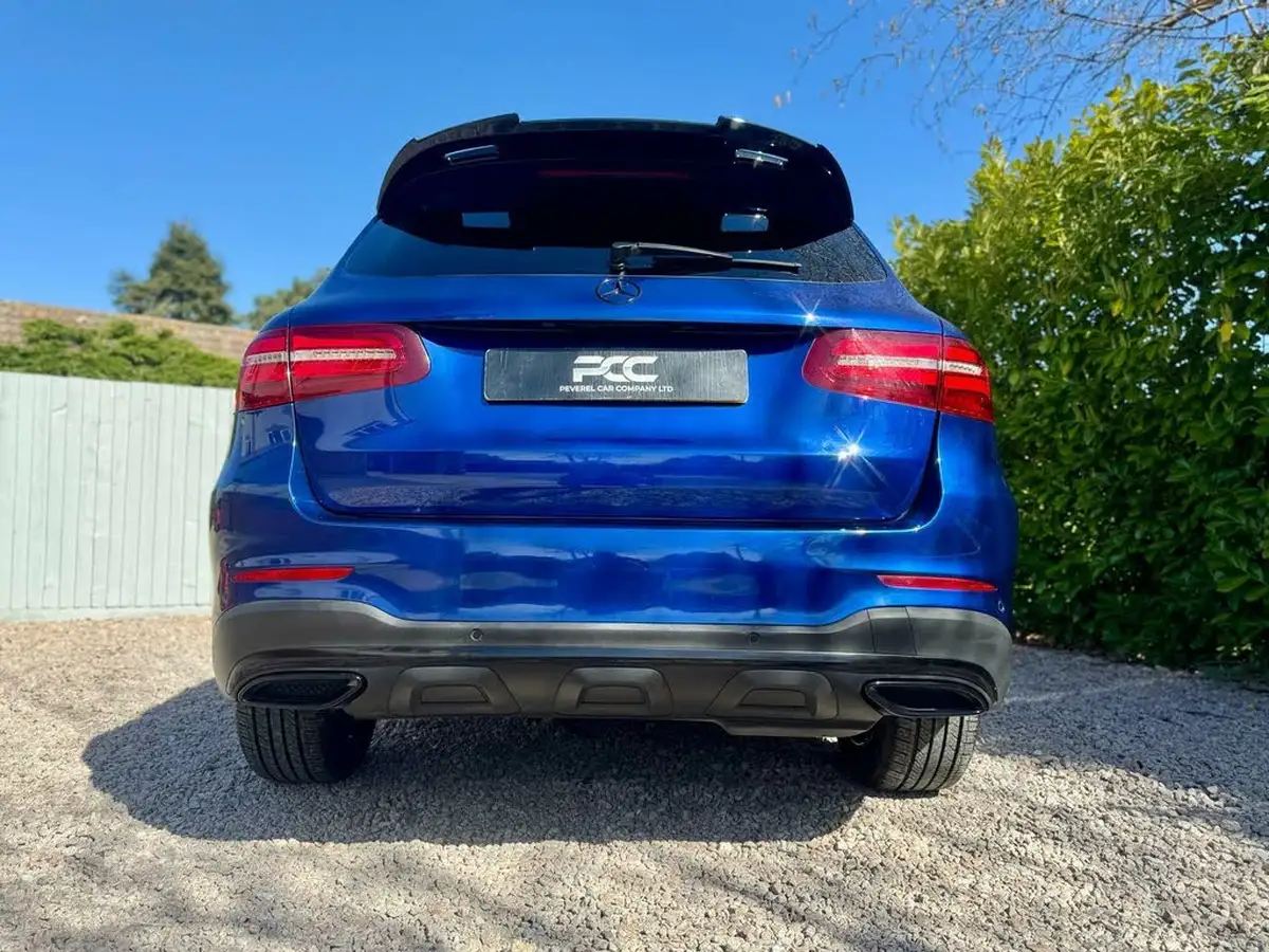 2017-mercedes-benz-glc-class-21d-glc220d-amg-line-ss-station-wagon-5d-big-24