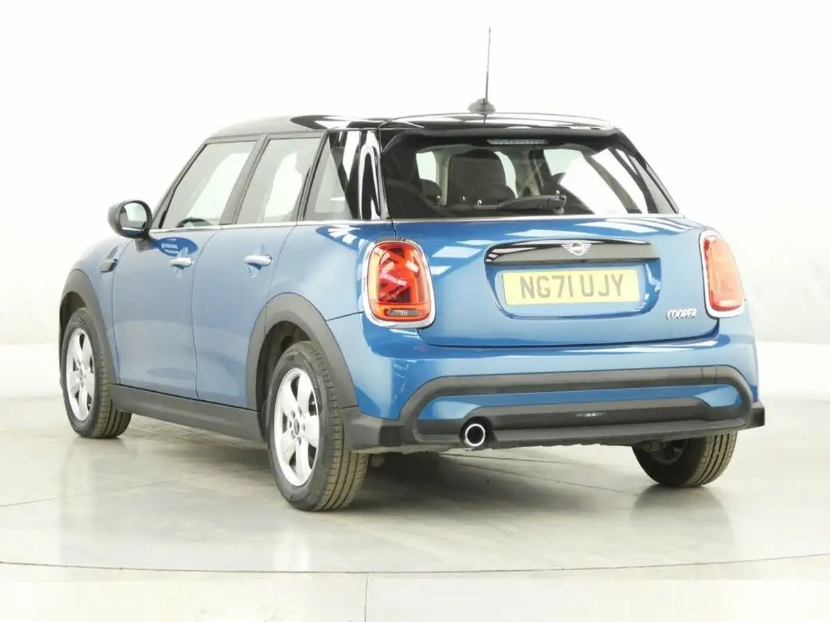 2021-mini-cooper-15-cooper-classic-hatchback-5d-auto-big-5