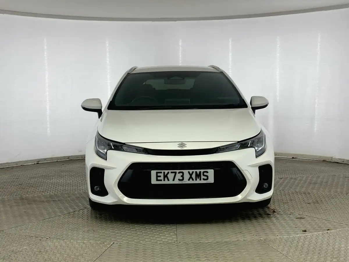 2023-suzuki-swace-18-motion-big-1