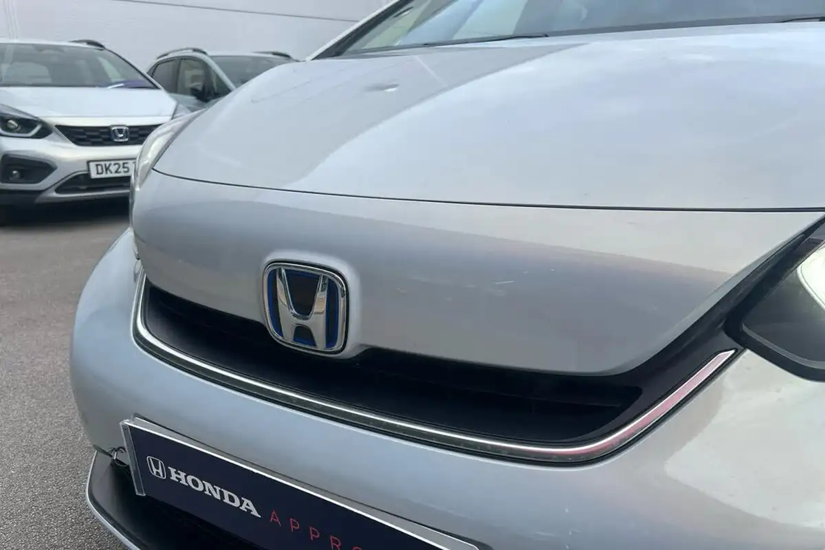 2020-honda-jazz-15-i-mmd-ex-big-23