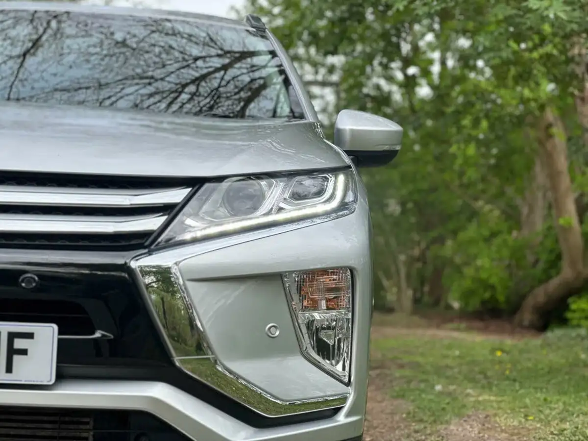 2018-mitsubishi-eclipse-cross-15-3-big-17