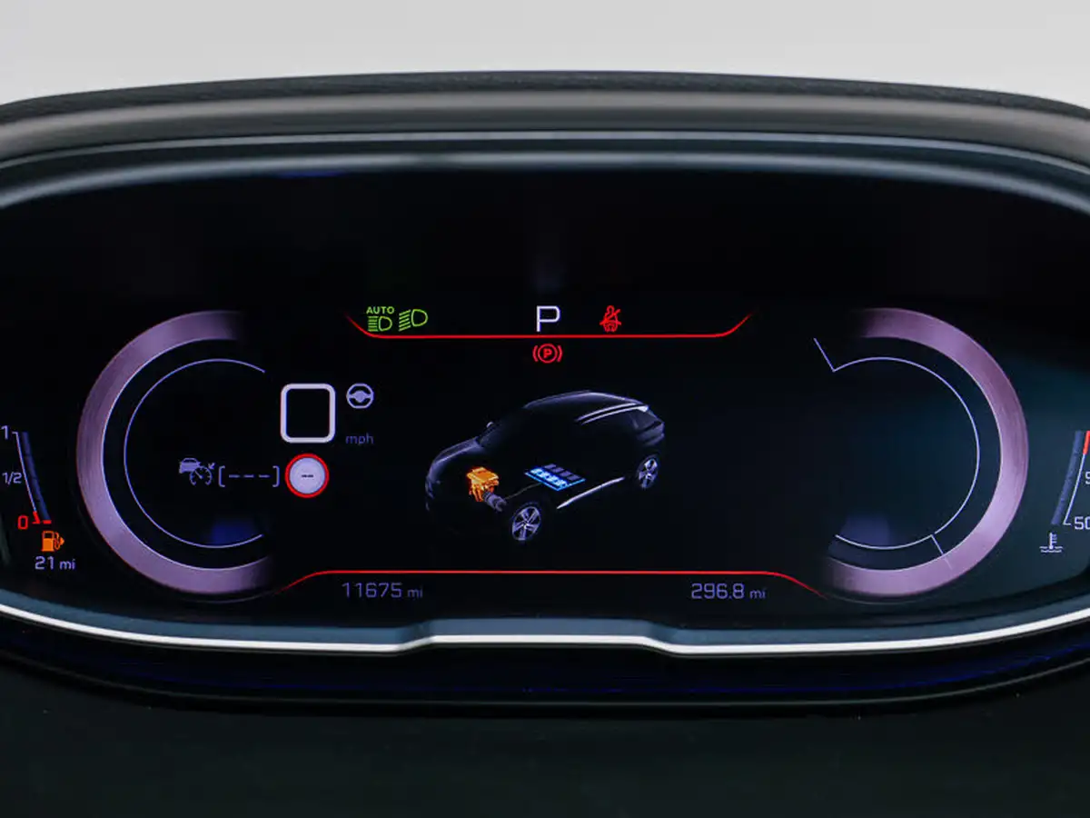 2024-peugeot-3008-suv-12-puretech-gt-136ps-hybrid-e-dsc6-big-15