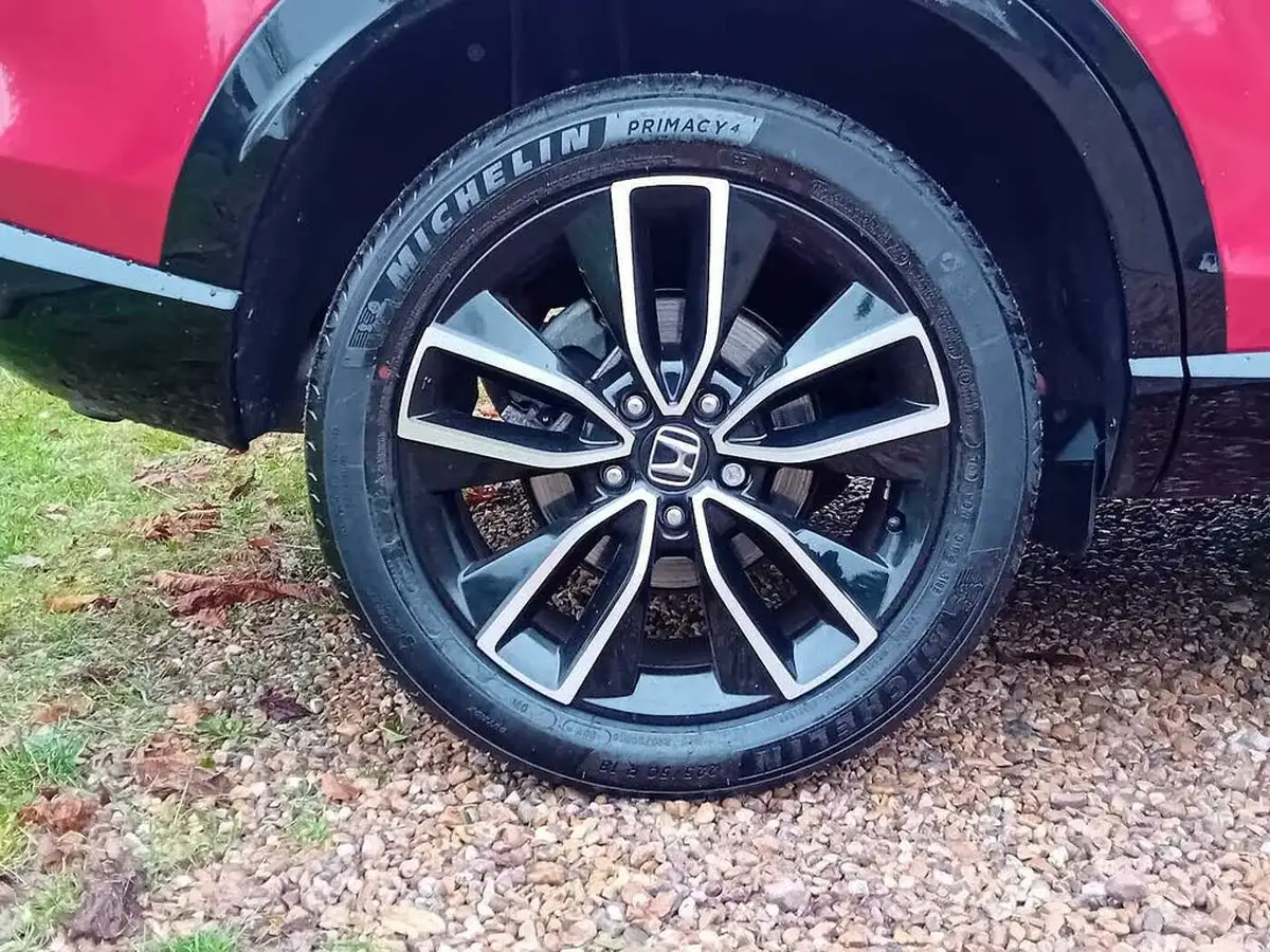 2022-honda-hr-v-15-i-mmd-advance-big-12